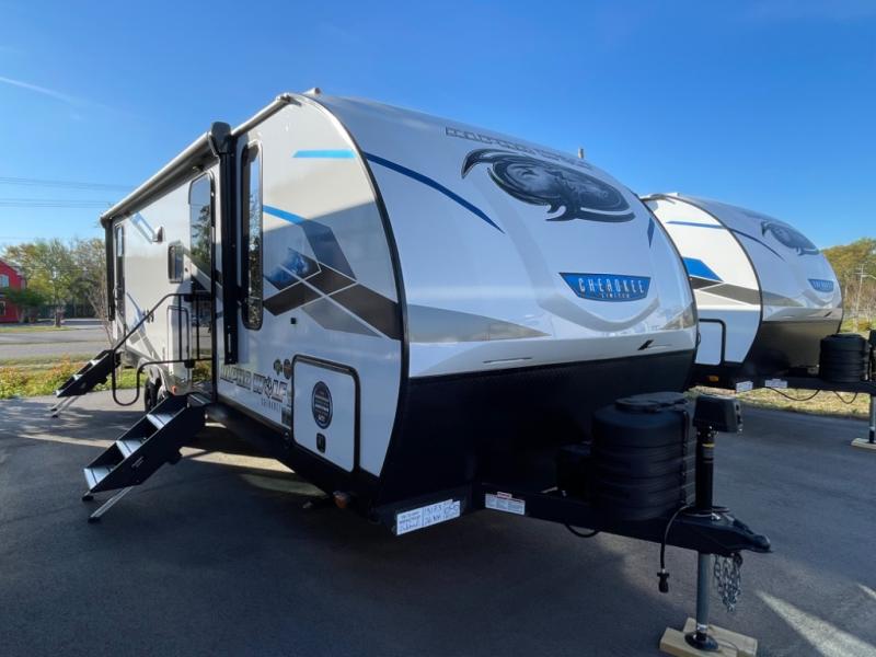 アルティーリ千葉　フーディー　Ｌサイズ New 2024 Forest River RV Cherokee Alpha Wolf 26DBH-L Travel