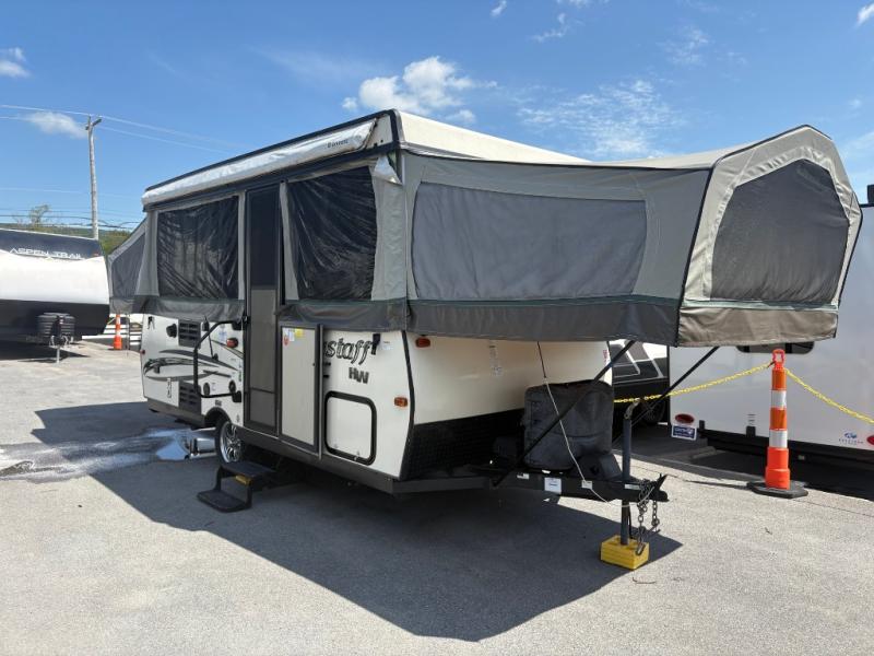 Used 2015 Forest River RV Flagstaff High Wall HW27SC Folding Pop