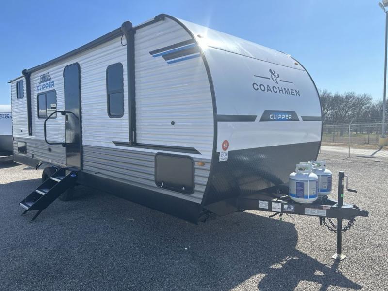 New 2026 Coachmen RV Clipper 5K Series 26BH Travel Trailer at Fun