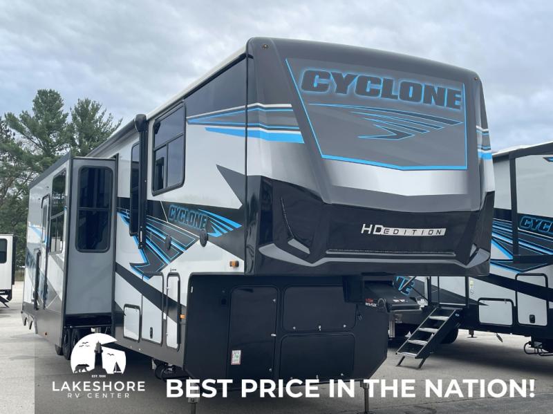 New 2025 Heartland Cyclone 4006 Toy Hauler Fifth Wheel at