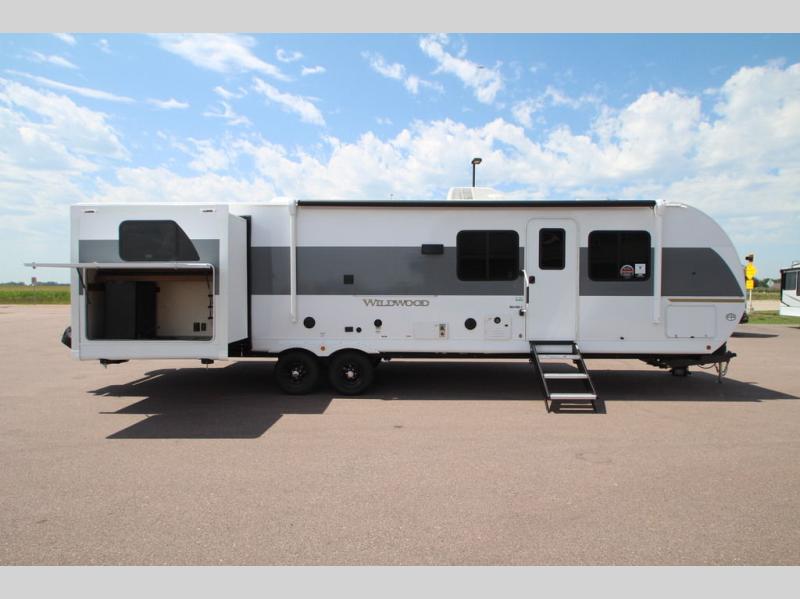 New 2025 Forest River RV Wildwood 31KQBTS Travel Trailer at