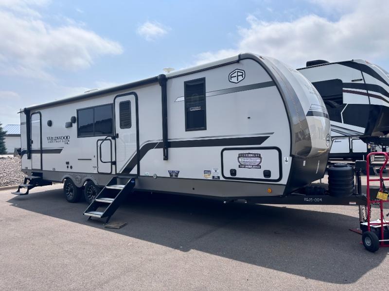 New 2025 Forest River RV Wildwood Heritage Glen Hyper-Lyte 26BHHL
