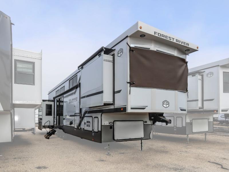 New 2025 Forest River RV Wildwood Heritage Glen ROOST43 Fifth